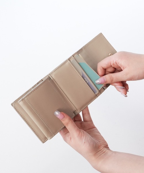 ALTROSE（アルトローズ）の「ボックスコイン3ツ折財布 ミニ財布 ロージア（財布・レディース・グレイッシュベージュ/ピンク/アイボリー/ブラック/ブルー/ブラウン系その他/ライトグリーン/グレー/ライトイエロー・FREE）」の20枚目の写真