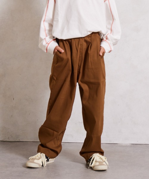 PAIRMANON STREET（ペアマノンストリート）の「ベーシック ワイド テーパード パンツ ストレッチ【PAIRMANON STREET】（カーゴパンツ・キッズ・ベージュ/ブラック/カーキ/レッド/ライトブルー/パープル/オリーブ/ネイビー/マスタード/ブルー系その他/ブラウン・120/140/150/130/90/110/100/160）」の3枚目の写真