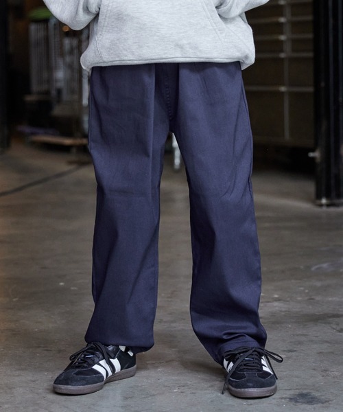 PAIRMANON STREET（ペアマノンストリート）の「ベーシック ワイド テーパード パンツ ストレッチ【PAIRMANON STREET】（カーゴパンツ・キッズ・ベージュ/ブラック/カーキ/レッド/ライトブルー/パープル/オリーブ/ネイビー/マスタード/ブルー系その他/ブラウン・120/140/150/130/90/110/100/160）」の19枚目の写真