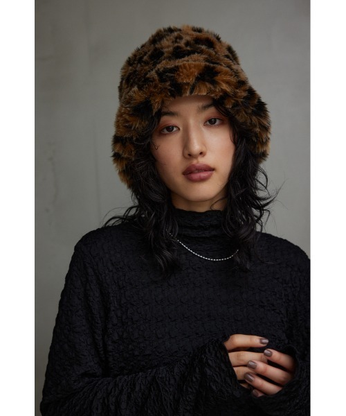 AZUL by moussy（アズールバイマウジー）の「レオパードパターンシャギーバケットハット（キャップ・レディース・ブラウン系その他・FREE）」の8枚目の写真