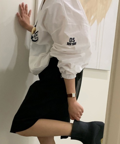 LYEON(リヨン)の「ナイロンアノラックトップス(その他トップス・レディース・ホワイト/ネイビー・FREE)」の11枚目の写真