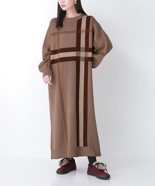 n'OrLABEL(ノアールレーベル)の「『チェック柄ジャカードニットワンピース』(ワンピース・レディース・ブラック/モカ・FREE)」の17枚目の写真