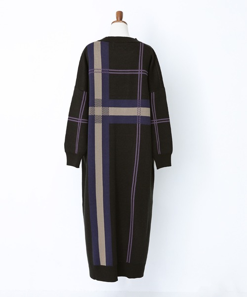 n'OrLABEL(ノアールレーベル)の「『チェック柄ジャカードニットワンピース』(ワンピース・レディース・ブラック/モカ・FREE)」の16枚目の写真