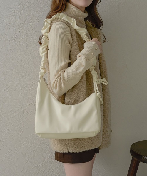 Ambre Neige（アンブルネージュ）の「gather shoulder bag / ギャザーショルダーバッグ（ショルダーバッグ・レディース・アイボリー/ブラック/ダークブラウン/ピンク/ピンク系その他/シルバー・FREE）」の11枚目の写真