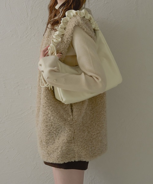 Ambre Neige（アンブルネージュ）の「gather shoulder bag / ギャザーショルダーバッグ（ショルダーバッグ・レディース・アイボリー/ブラック/ダークブラウン/ピンク/ピンク系その他/シルバー・FREE）」の16枚目の写真