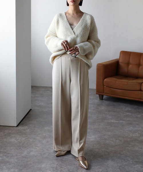 Bonjour Sagan（ボンジュールサガン）の「センタープレスストレートパンツ（その他パンツ・レディース・ライトベージュ/ダークグレー/ブラック・LS/MS/M/L）」の15枚目の写真