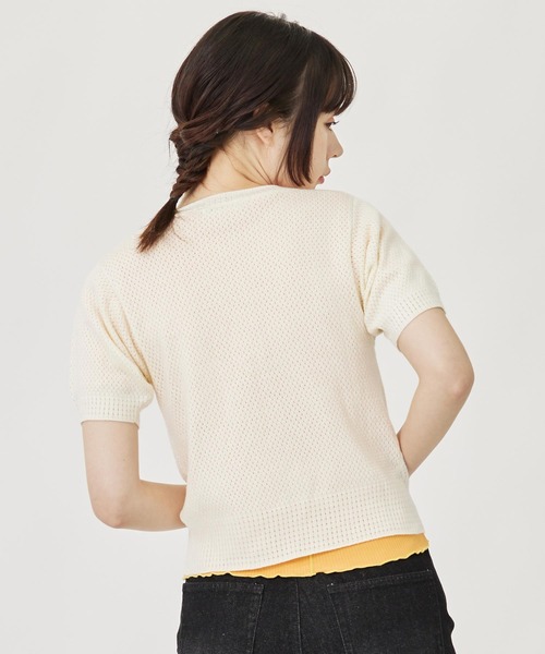 MILKFED.(ミルクフェド)の「KNIT BOLERO(カーディガン/ボレロ・レディース・オフホワイト/ブラック/ピンク・ONE SIZE)」の5枚目の写真