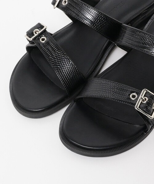 Ray BEAMS(レイビームス)の「Ray BEAMS / ダブル ベルト サンダル(サンダル・レディース・ブラック/ダークブラウン・23/23.5/24/24.5/25)」の11枚目の写真