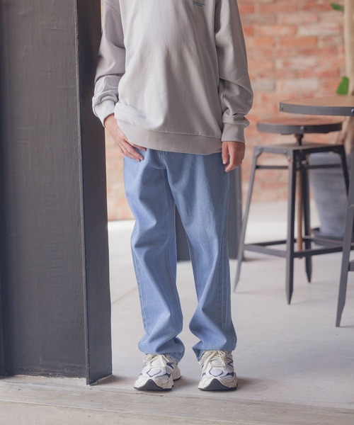 GLOBAL WORK(グローバルワーク)の「大人見えデニムパンツ/AND YUA ANY/976504(デニムパンツ・キッズ・ブラック/ブルー・150cm/160cm/170cm)」の1枚目の写真