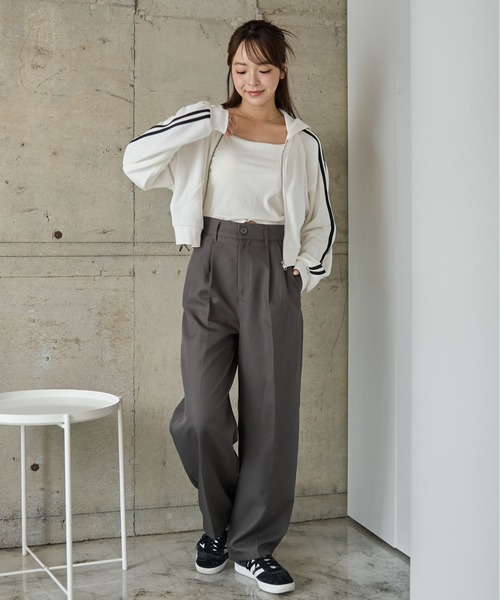 WEGO(ウィゴー)の「WEGO/ショートジップパーカー(パーカー・レディース・ブラック/アイボリー/杢グレー/ブラック系その他/ホワイト系その他・FREE)」の11枚目の写真