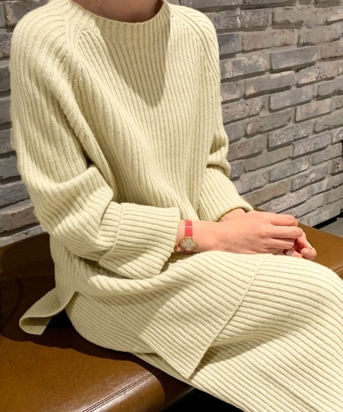 Miniministore（ミニミニストア）の「韓国ニットセットアップ レディース 秋冬（アンサンブル・レディース・カーキブラウン/クリーム/ブラック/ネイビー/モカ・フリー）」の4枚目の写真