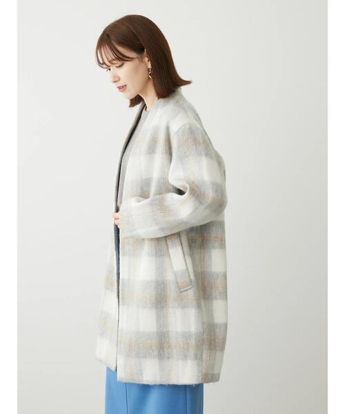 Green Parks(グリーンパークス)の「コクーンシルエットチェックシャギーコート(ノーカラーコート・レディース・ブラック/グレー・FREE)」の9枚目の写真