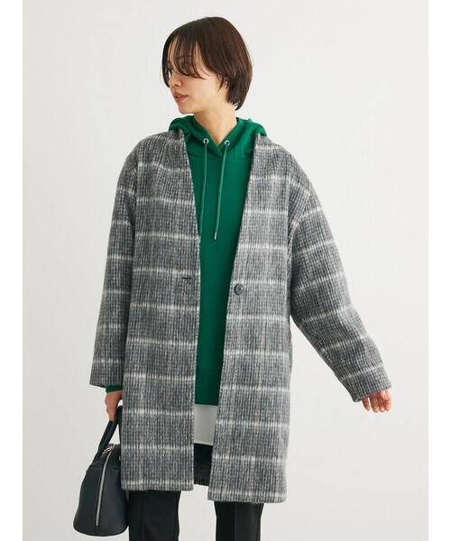 Green Parks(グリーンパークス)の「コクーンシルエットチェックシャギーコート(ノーカラーコート・レディース・ブラック/グレー・FREE)」の16枚目の写真