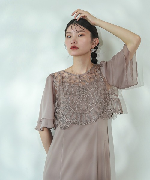 Kana(カナ)の「大柄 刺繍 レース マーメイドライン ワンピース パーティー ドレス 結婚式 お呼ばれ オケージョン(ドレス・レディース・グレー/グレイッシュベージュ/ブラウン/ネイビー・M)」の4枚目の写真