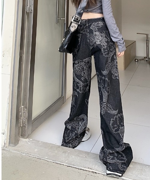 almo（アルモ）の「チャイナドラゴンデニムパンツ(BQ)（デニムパンツ・レディース・ブラック・LARGE/MEDIUM）」の3枚目の写真