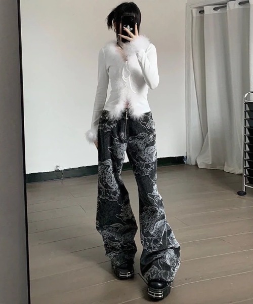 almo（アルモ）の「チャイナドラゴンデニムパンツ(BQ)（デニムパンツ・レディース・ブラック・LARGE/MEDIUM）」の11枚目の写真