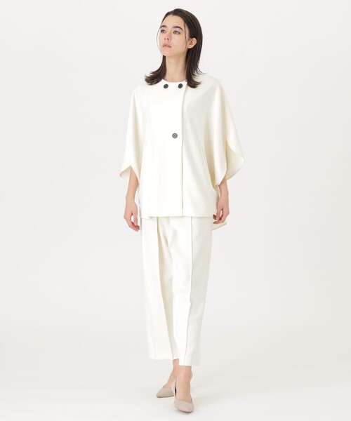 CAST:（キャストコロン）の「【イチオシ/セットアップ】ラウンドフォルムジャージージャケット（ノーカラージャケット・レディース・オフホワイト/ブラック・M）」の17枚目の写真