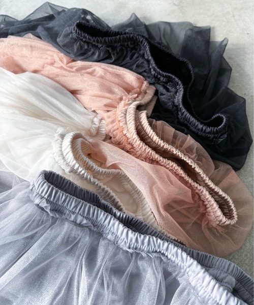 EPIMI E'PIMMY（エピミエピミー）の「ティアードラメチュールスカート（スカート・レディース・チャコールグレー/ブラック/ピンクベージュ/アイボリー・MEDIUM）」の6枚目の写真