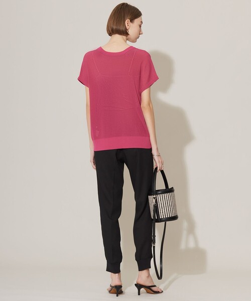 ICB(アイシービー)の「【接触冷感・UVケア・速乾・洗える】FluidBackSatin ジョグパンツ(その他パンツ・レディース・ブラック系/ネイビー系/ライトイエロー系・6/4/2/0)」の13枚目の写真