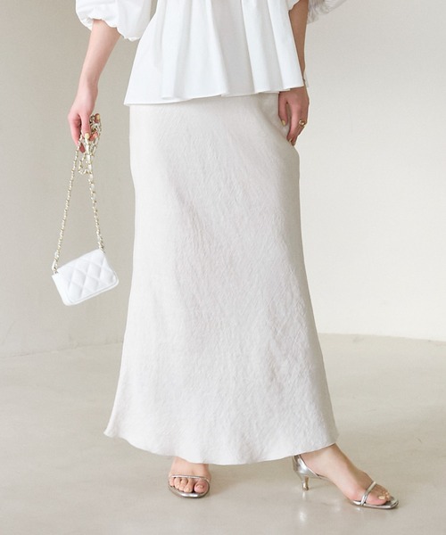 【misamo】ラブティックボンボン　きらきらサテンロングナロースカート きらきらサテンロングナロースカート（スカート）｜La boutique