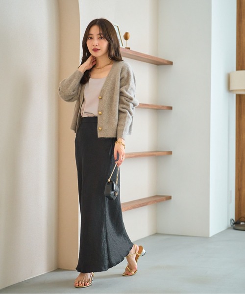 きらきらサテンロングナロースカート（スカート）｜La boutique BonBon