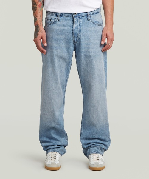 G-STAR(ジースター)の「DAKOTA REGULAR STRAIGHT JEANS/ベーシックデザインレギュラーストレートジーンズ(デニムパンツ・メンズ・インディゴブルー・28/30/30/30/32/30/34/30/31/32/32/32/33/32/31/30/34/32/30/32/29/30)」の2枚目の写真