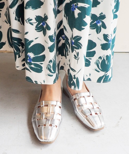 cava cava(サヴァサヴァ)の「メッシュサマーシューズ 1320615(パンプス・レディース・シルバー/ブラック/オレンジ・24.5cm/24.0cm/23.5cm/23.0cm/22.5cm)」の3枚目の写真