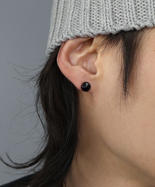 4INT.（フォイント）の「ブラックビジュー ストレートバーベル ボディ