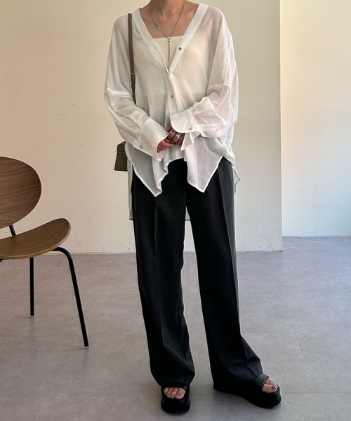 SHENERY（シーナリー）の「Vネック楊柳シャツ（シャツ/ブラウス）」 - WEAR