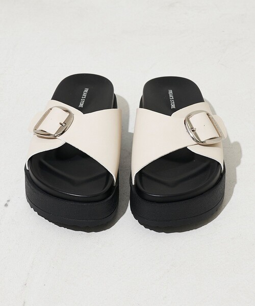 FREAK'S STORE（フリークスストア）の「限定展開　ワンベルト 厚底 サンダル（サンダル・レディース・グレー/オフホワイト/ブラック/ダークブラウン・37/36/38）」の5枚目の写真