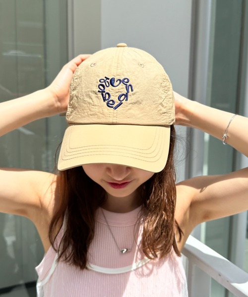 CLEA（クレア）の「ハートサークルロゴ刺繍ナイロンキャップ（キャップ・レディース・ネイビー/ベージュ/ブラック/ホワイト・FREE）」の20枚目の写真