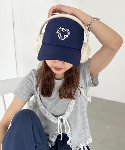 CLEA（クレア）の「ハートサークルロゴ刺繍ナイロンキャップ（キャップ・レディース・ネイビー/ベージュ/ブラック/ホワイト・FREE）」の16枚目の写真