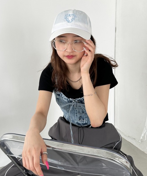 CLEA（クレア）の「ハートサークルロゴ刺繍ナイロンキャップ（キャップ・レディース・ネイビー/ベージュ/ブラック/ホワイト・FREE）」の9枚目の写真