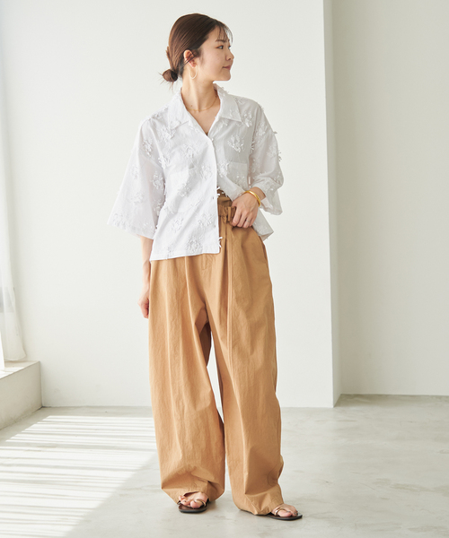 トップス crinkle crinkle 3D embroidery shirts VONIQUE / crinkle crinkle crinkle / 3D embroidery camisole