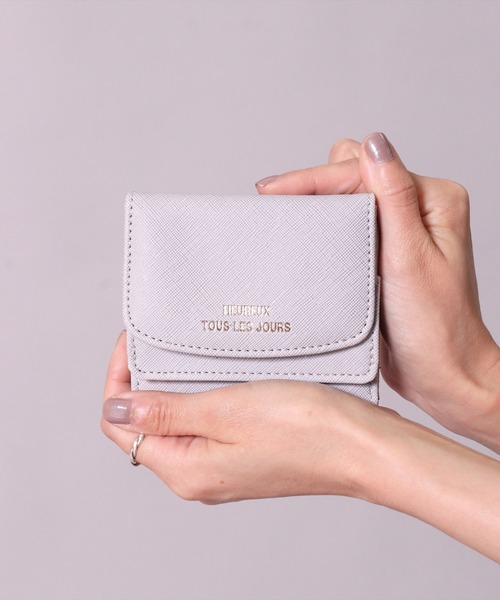 BAYBLO（ベイブロ）の「(CR)【フェイクレザー】三つ折り コンパクト