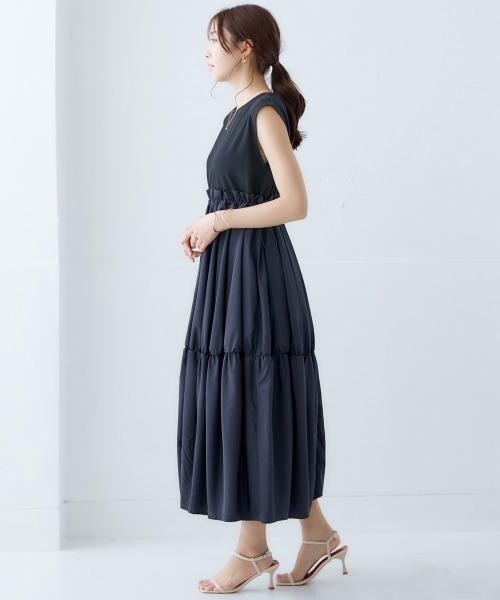 nissen（ニッセン）の「ドッキングボリュームワンピース（ワンピース・レディース・チャコール/ブラック・LL/M/L/S）」の6枚目の写真