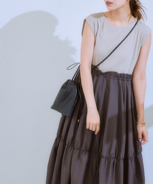 nissen（ニッセン）の「ドッキングボリュームワンピース（ワンピース・レディース・チャコール/ブラック・LL/M/L/S）」の3枚目の写真
