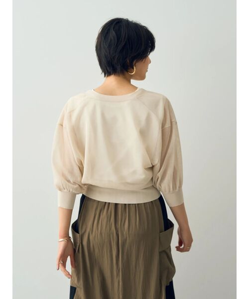 YECCA VECCA（イェッカヴェッカ）の「シアーニットVネックカーディガン（カーディガン/ボレロ・レディース・ブラック/ライトベージュ/ブラウン/ラベンダー・FREE）」の7枚目の写真