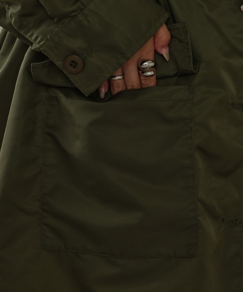 CIAOPANIC TYPY（チャオパニックティピー）の「ドロストナイロンオーバーワークジャケット（テーラードジャケット・レディース・バーガンディー/ブラック/カーキ・ONE SIZE）」の4枚目の写真