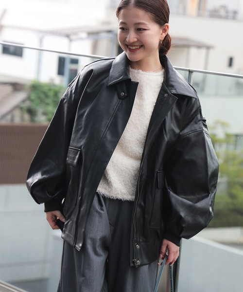 BEAMS HEART ブラック フェイクレザー ブルゾン BEAMS HEART ブルゾン アウター ヴィンテージライク フェイク