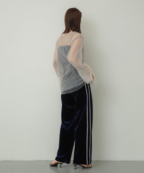 SENSE OF PLACE by URBAN RESEARCH(センスオブプレイスバイアーバンリサーチ)の「シアーチュールトップ(Tシャツ/カットソー・レディース・ベージュ系その他/ホワイト系その他/ブラック系その他/グレー系その他・ONE)」の13枚目の写真