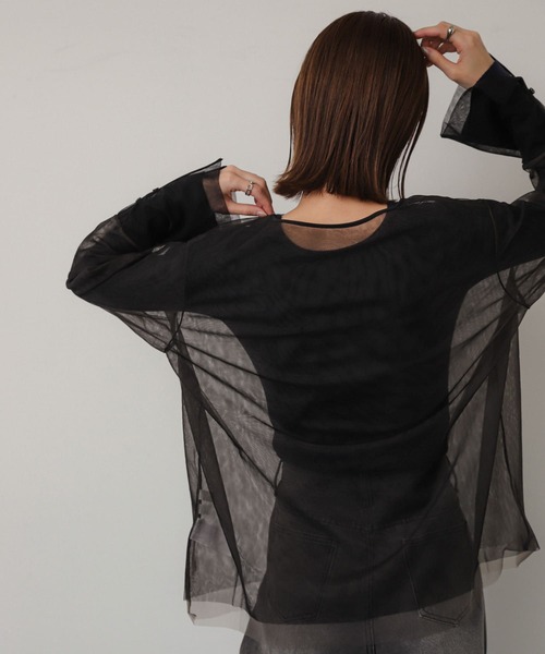 SENSE OF PLACE by URBAN RESEARCH(センスオブプレイスバイアーバンリサーチ)の「シアーチュールトップ(Tシャツ/カットソー・レディース・ベージュ系その他/ホワイト系その他/ブラック系その他/グレー系その他・ONE)」の16枚目の写真