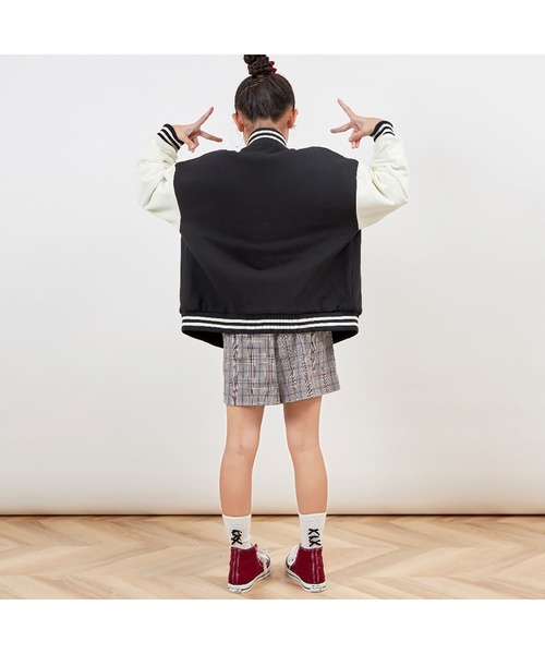 trois lapins kp(トロワラパンケーピー)の「うさぎワッペンスタジャン140~160(ブルゾン・キッズ・ブラック/ベージュ・140cm/150cm/160cm)」の21枚目の写真