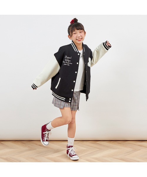 trois lapins kp(トロワラパンケーピー)の「うさぎワッペンスタジャン140~160(ブルゾン・キッズ・ブラック/ベージュ・140cm/150cm/160cm)」の17枚目の写真