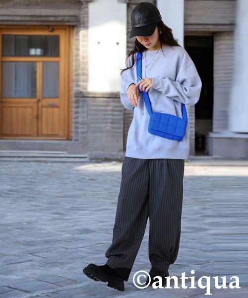 antiqua(アンティカ)の「パテッドミニショルダーバッグ(ショルダーバッグ・レディース・ブルー/ブラック・FREE)」の21枚目の写真