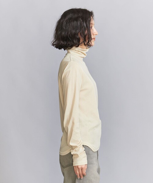 BEAUTY&YOUTH UNITED ARROWS（ビューティーアンドユースユナイテッドアローズ）の「コットンフライス シアー タートルネック カットソー（Tシャツ/カットソー・レディース・ベージュ/ブラック/ライラック/オフホワイト/ライトピンク・FREE）」の16枚目の写真