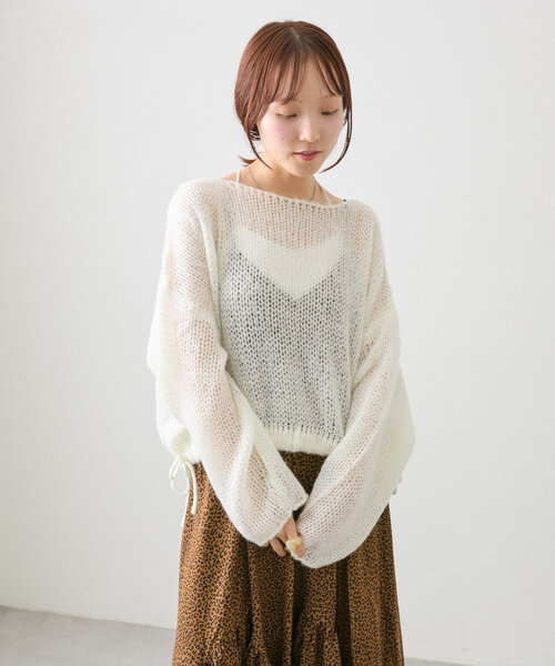 w closet（ダブルクローゼット）の「裾リボンシアーニット（ニット/セーター・レディース・レッド/ブルー/オフホワイト/グレー・FREE）」の2枚目の写真