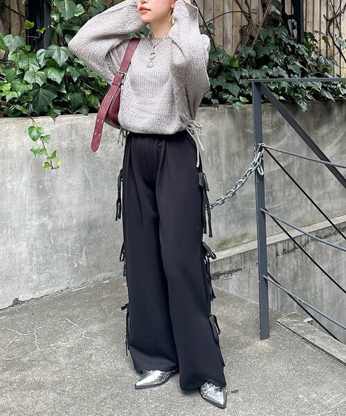 w closet（ダブルクローゼット）の「裾リボンシアーニット（ニット/セーター・レディース・レッド/ブルー/オフホワイト/グレー・FREE）」の15枚目の写真