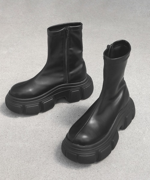 minia（ミニア）の「クラウドソールストレッチブーツ / 厚底ブーツ（ブーツ・レディース・ブラック/シルバー系/アイボリー・22.5cm/24.5cm/23.5cm）」の17枚目の写真