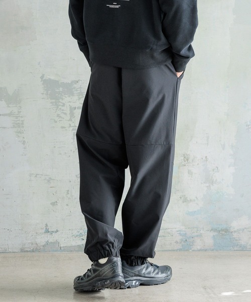 HEREIAM(ヘレイアム)の「【HEREIAM MEN】裏起毛&撥水/ウォームルーズフィットJOGパンツ(その他パンツ・メンズ・ブラック・LARGE/MEDIUM)」の7枚目の写真